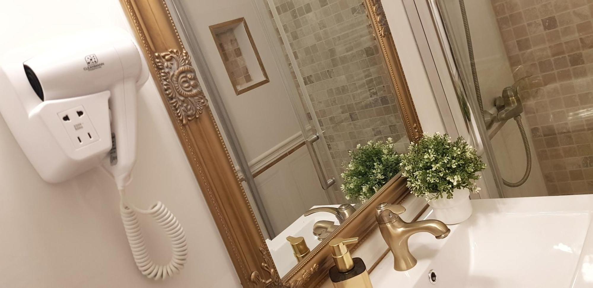 Elania Residence Târgu Jiu 외부 사진